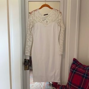 Pretty lace sleeve dress